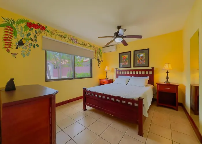 Tropical Waves #1 2 Bed 2 Bath Tropical Living Apartment Coco